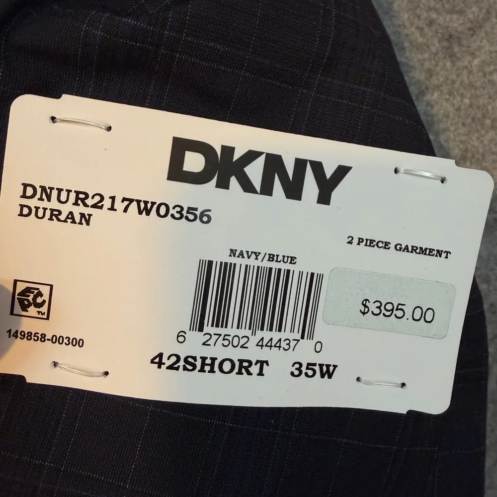 DKNY Duran Men Navy Blue Plaid 2 Piece Suit Modern Fit 42 Short 35W DNUR217W0356